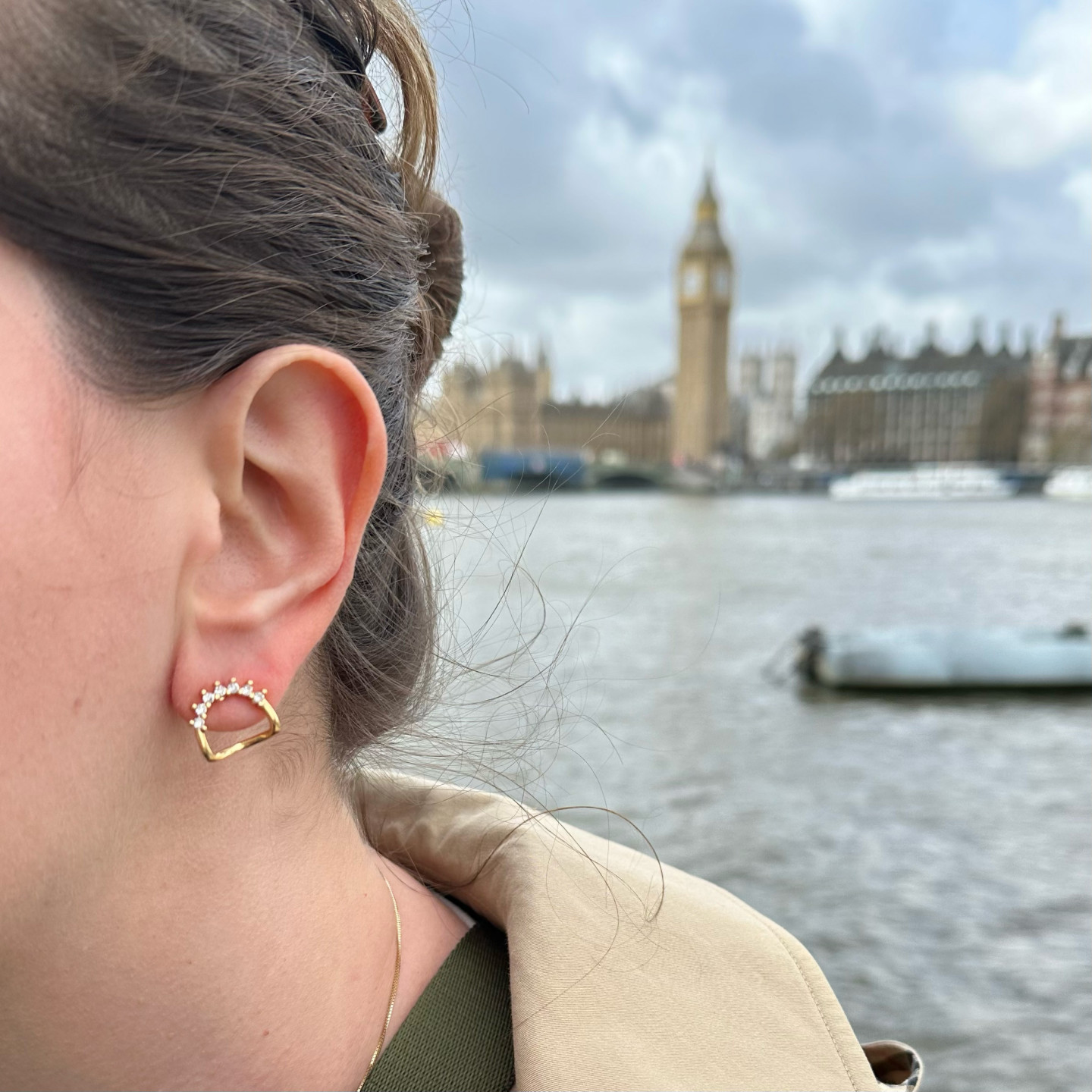 Bruna's Choice Oslo Studs - 18k gold ziroconia