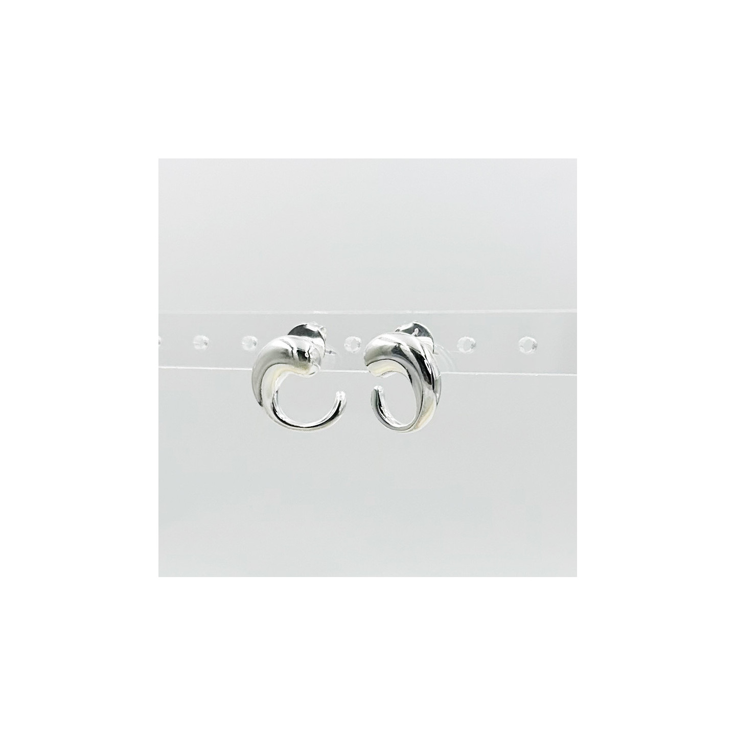 Bruna's Choice Aosta Studs - 18k gold plated, silver Rhodium plated